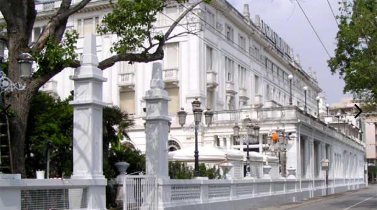 Il Grand Hotel di Riccione in bilico: dichiarato fallimento della Marebello Spa - Il Grand Hotel di Riccione