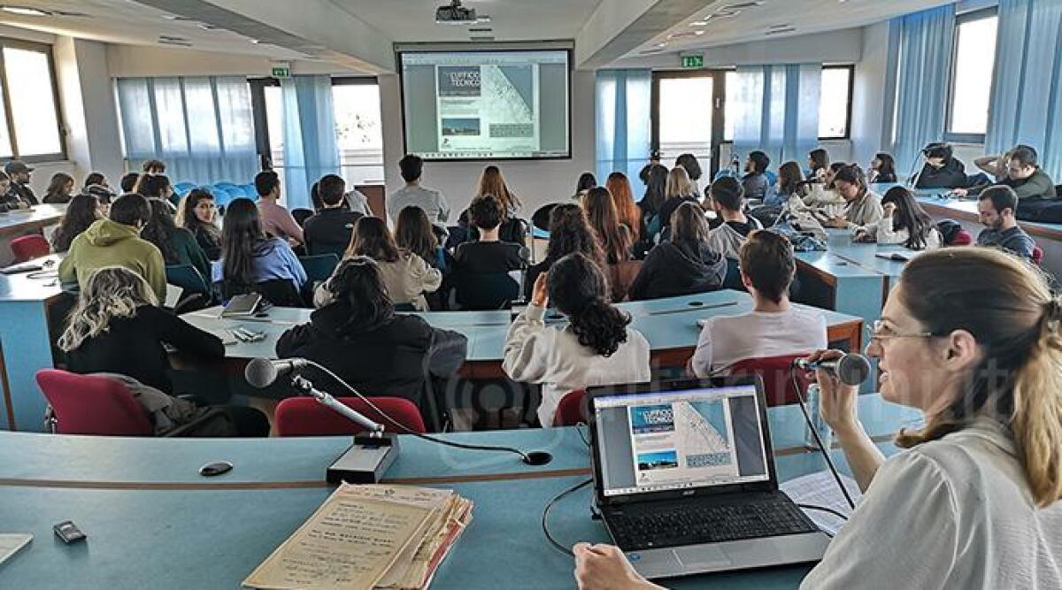 Professione generalista o tecnica? Le opportunità a confronto - Studenti di Architettura dell’Università di Ferrara