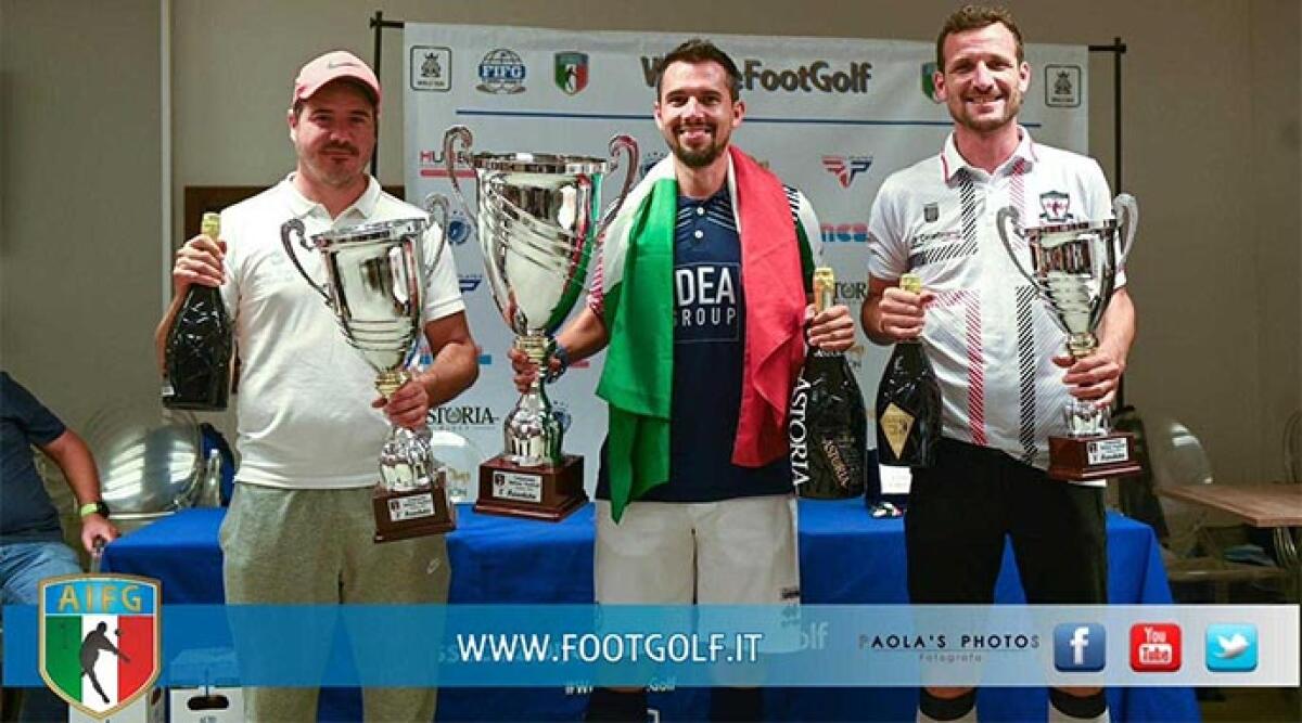 Footgolf, Rimini in evidenza ai campionati nazionali: due secondi posti a coppie e individuale - Mattia Zerbini (il primo a sinistra) secondo assoluto ai campionati di Footgolf