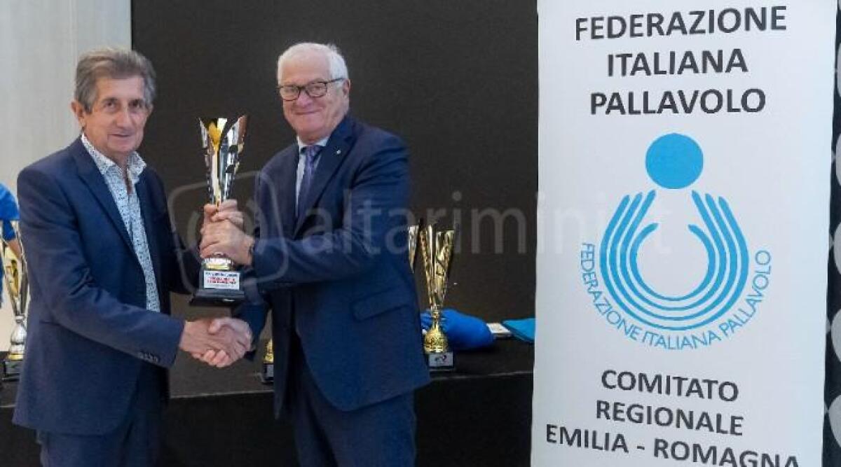 Volley, dal Comitato regionale premiato il Riccione per l'attività giovanile e la promozione in serie B2 femminile - 