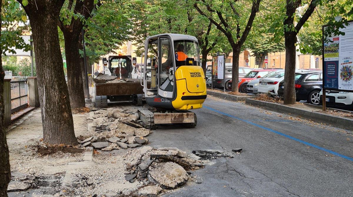 Santarcangelo, arrivano i nuovi marciapiedi in via Dante di Nanni - Lavori in via Dante di Nanni, Santarcangelo di Romagna