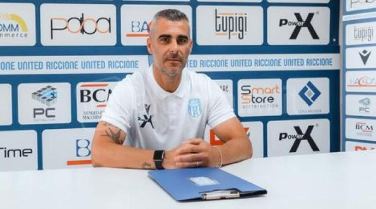 Calcio D, United Riccione: esonerato mister Pulzetti dopo il pari in rimonta a Fossombrone - 