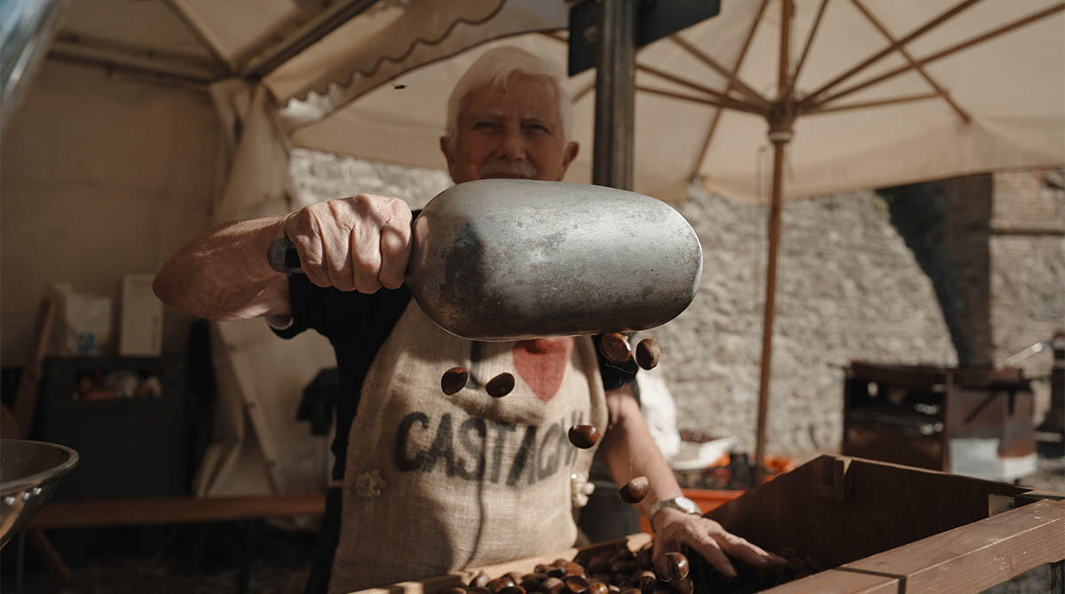 Sagra della Castagna, a Montefiore Conca caldarroste e Sangiovese protagonisti - Sagra della Castagna
