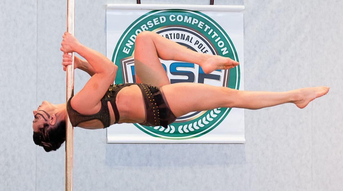 Pole dance, la riccionese Mirella De Donato vicecampionessa del mondo Ipsf - Mirella De Donato