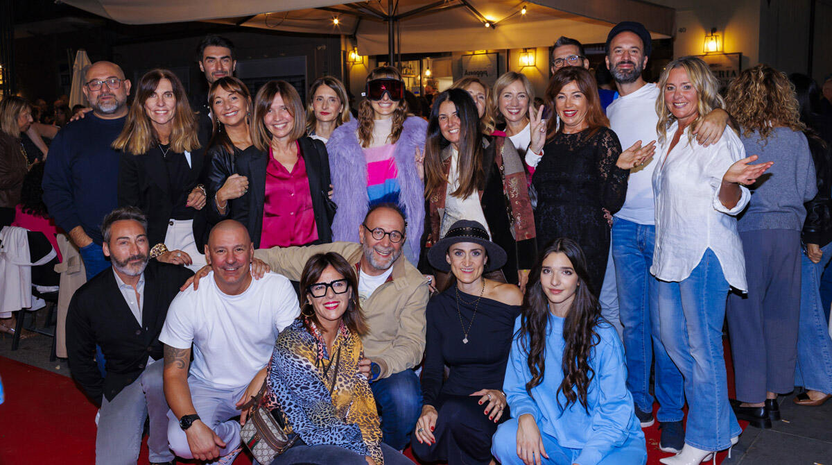 Medici diventano modelli per sfilata di moda a fine benefico in piazza Malatesta: raccolti 4000 euro - II^ Edizione della SFILATA DI MODA di beneficenza a a favore del progetto "WellFare" contro la violeza di genere e in ambito famigliare PH GIORGIO SALVATORI