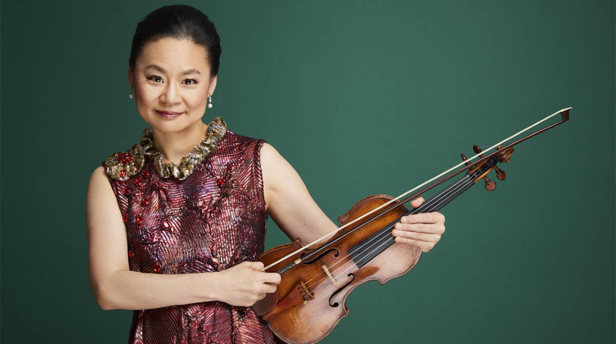 Sagra Musicale Malatestiana, la violinista giapponese Midori Goto pronta a incantare il teatro Galli - Midori Goto PH NIGEL PARRY