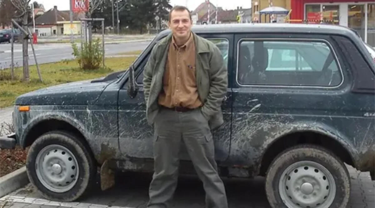 Battaglia contro il cancro, famiglia di Rimini lancia raccolta fondi per le cure dello zio - Peter Kentos: una speranza partita da Rimini