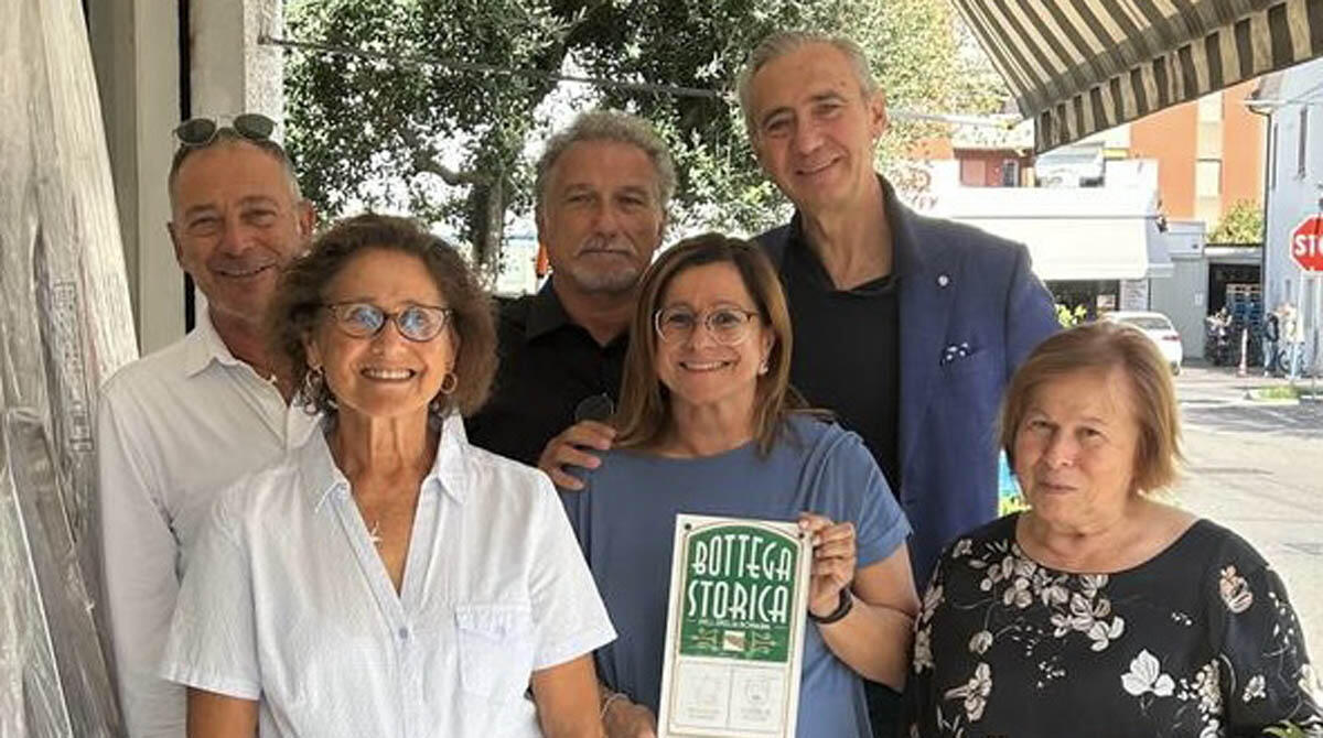 Ferramenta Fantini, 64 anni di attività: da Roberto "Capaner" alla nipote Roberta, una storia di famiglia - Ferramenta Fantini è bottega storica