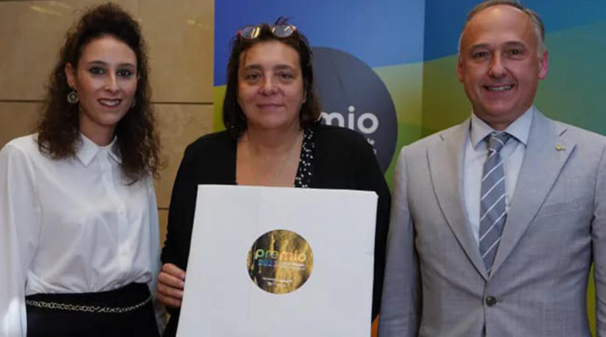 Casteldelci: premiato come Comune all'avanguardia nella digitalizzazione - ll riconoscimento consegnato al sindaco Tonielli in Regione