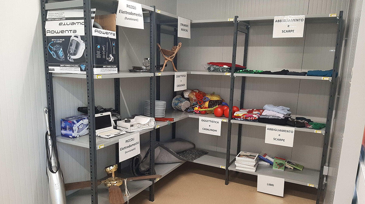 Rimini, con l'area del riuso recuperati oltre 2300 oggetti destinati alla discarica -