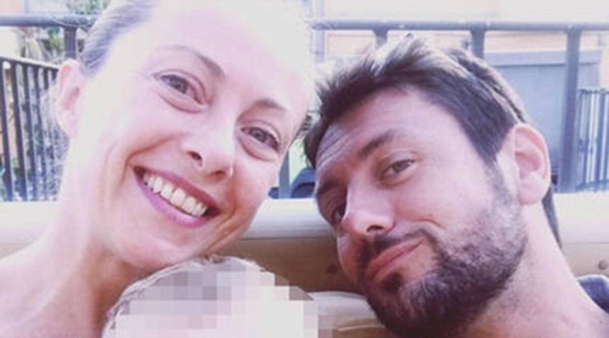 Giorgia Meloni annuncia la separazione da Andrea Giambruno - Meloni sui social: "La relazione con Andrea Giambruno finisce qui"