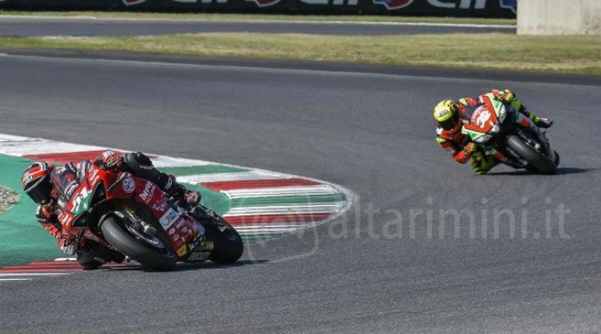 Motociclismo, CIV: Pirro (Superbike) e Montella (Supersport 600 NG) in pole provvisoria a Imola - 