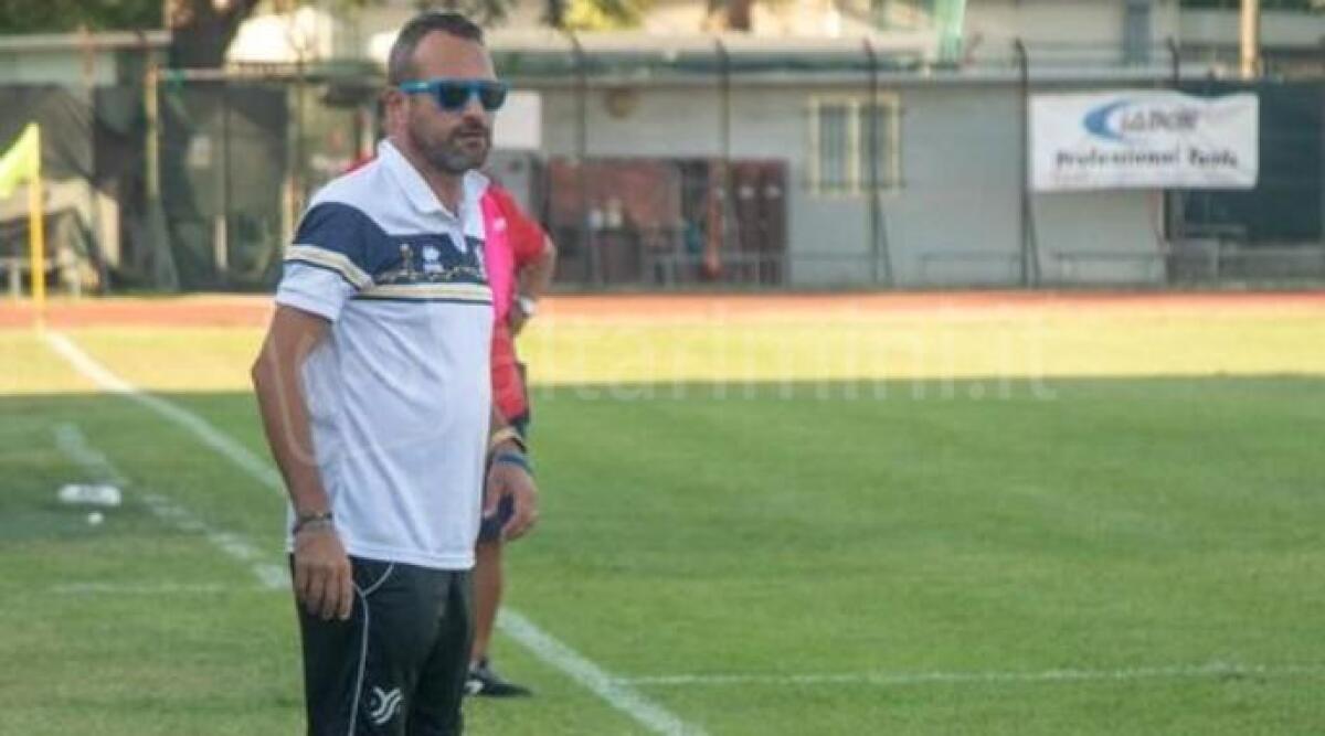 Calcio Prima, al Santarcangelo si dimette mister Davide Nicolini -