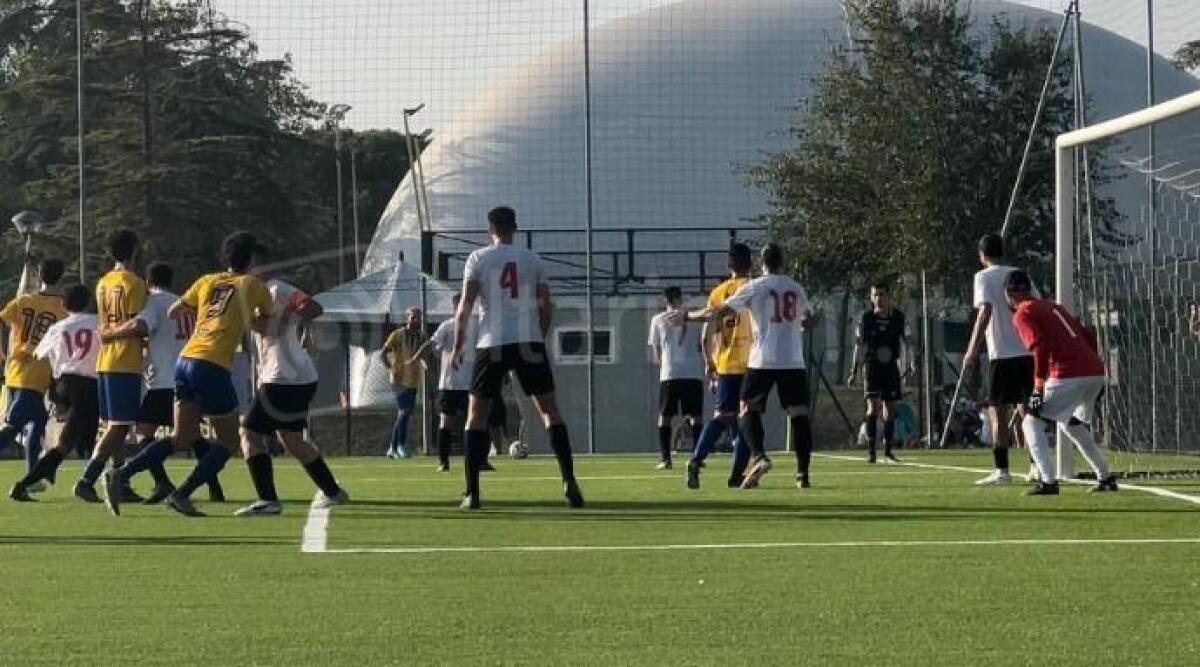 Calcio Prima, Santarcangelo corsaro a Cattolica: battuto il Superga 1-2 -