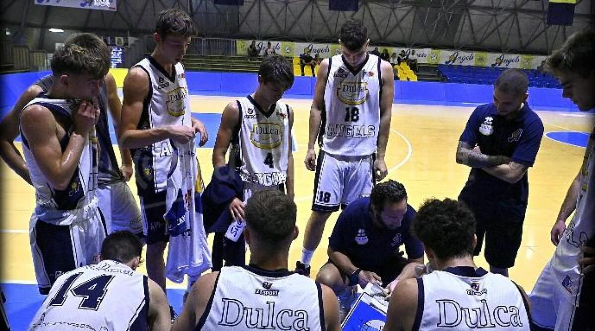 Basket giovanile, l'Under 19 Angels/RBR piega il Roseto Academy 77-69 -