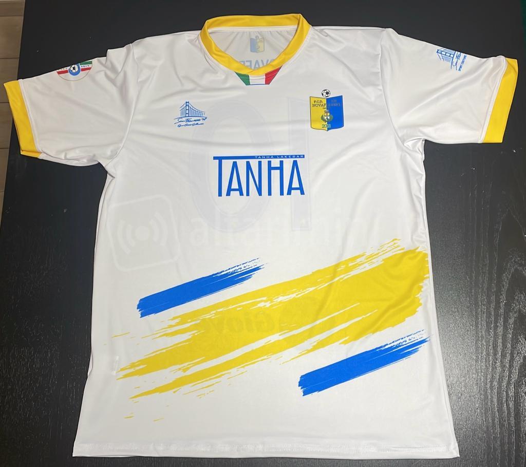 La nuova maglia bianca del Novafeltria Calcio
