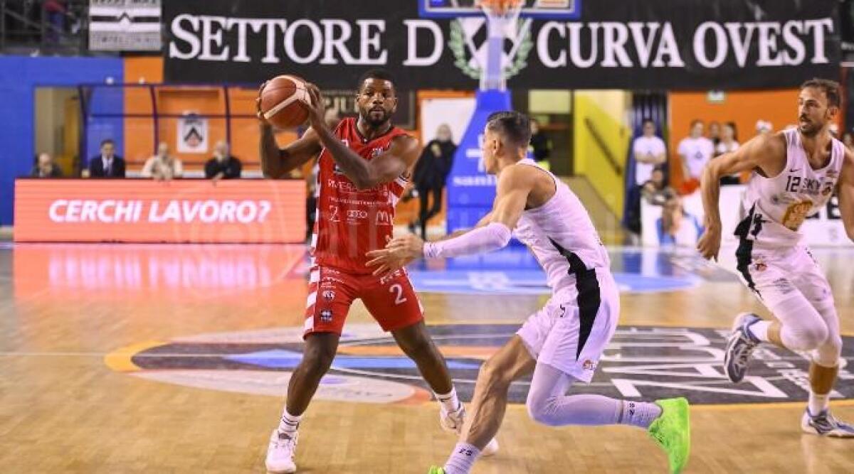 Basket A2, Riviera Banca senza Johnson mette alla frusta la corazzata Udine (92-87) - 