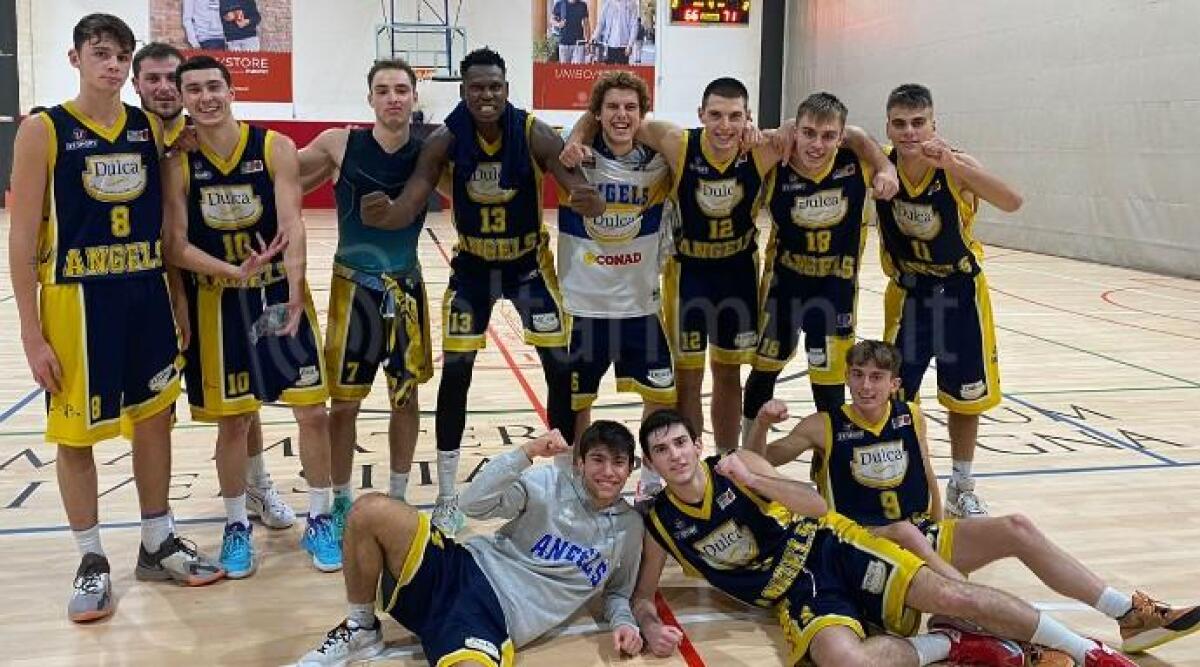 Basket giovanile, RBR: successi esterni di U19 e U15 contro Virtus e Fortitudo - 