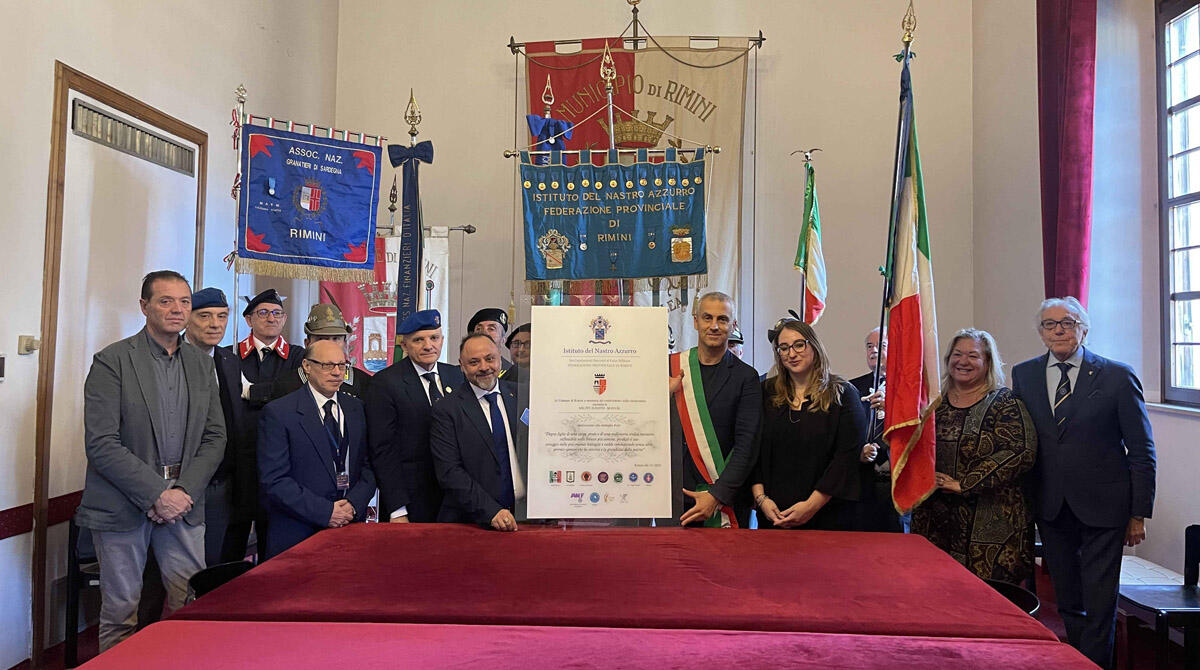 La targa del Milite Ignoto consegnata al Comune di Rimini - 