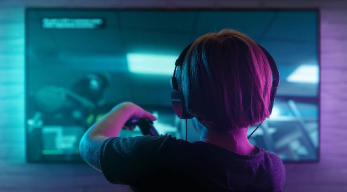 A Rimini il percorso 'Socialmente' per conoscere e prevenire i rischi sui social e i videogames - Corso dipendenza videogiochi e social a Rimini