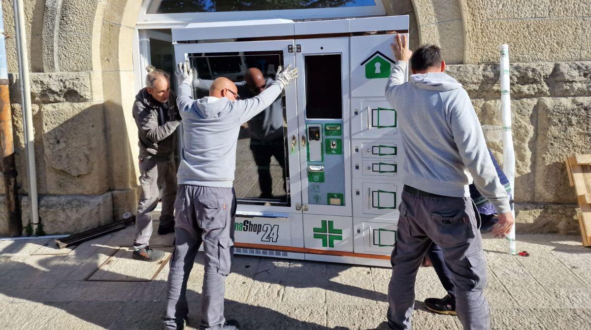 Chiusura temporanea della Farmacia di Città di San Marino per lavori - Il distributore self service di farmaci