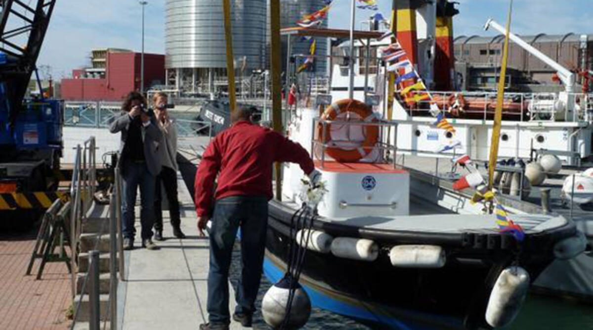 Importante perdita di gasolio alla Darsena di Cesenatico - Repertorio, foto Ansa