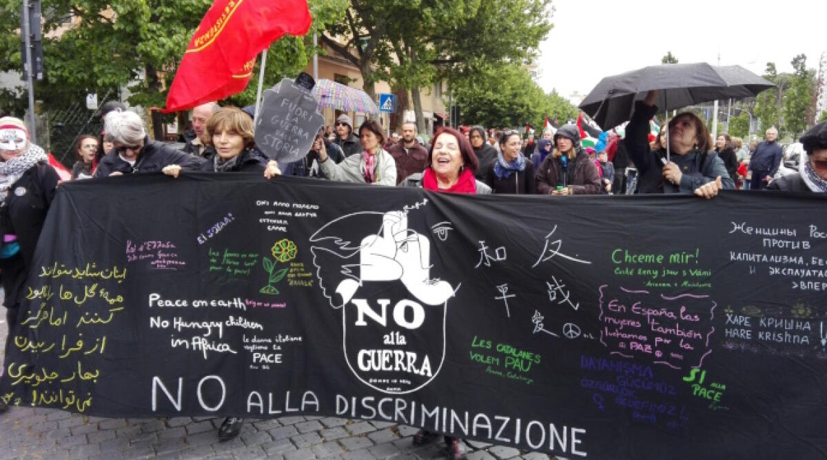 A Rimini presidio e fiaccolata per la Palestina organizzati da "Vite in Transito" - Presidio pro Palestina