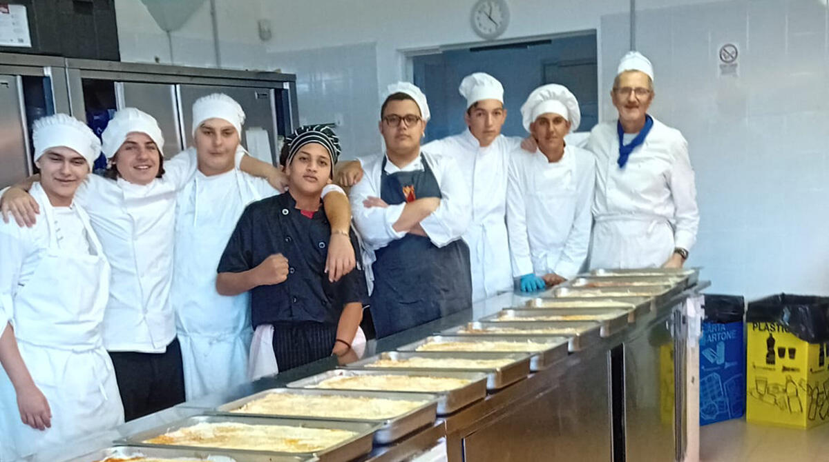 Giovani chef in missione: gli studenti dell'Alberghiero Malatesta di Bellaria Igea Marina a Colmar - Classe 2aB Alberghiero Malatesta, Bellaria Igea Marina