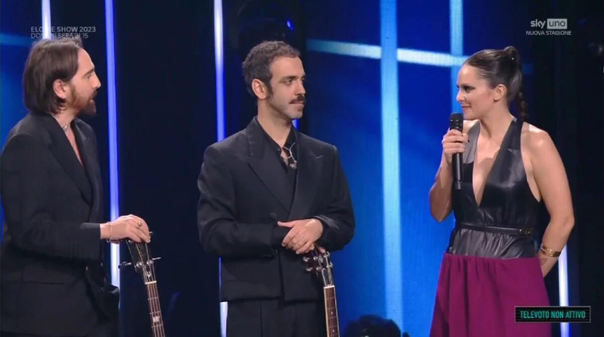X-Factor, la gaffe della conduttrice su Ivan Graziani: "Come è stato lavorare con lui?" - Da sinistra Dimartino, Colapesce e Michielin