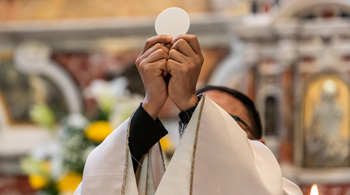 Misericordia in tribunale: parroci ritirano denuncia per furto - Foto di repertorio
