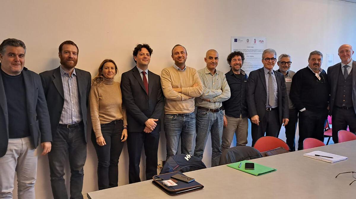 Contrasto al lavoro irregolare: a Rimini arriva il badge elettronico sui cantieri edili pubblici - Badge elettronico: intesa tra parti sociali, casse edili e Comune di Rimini