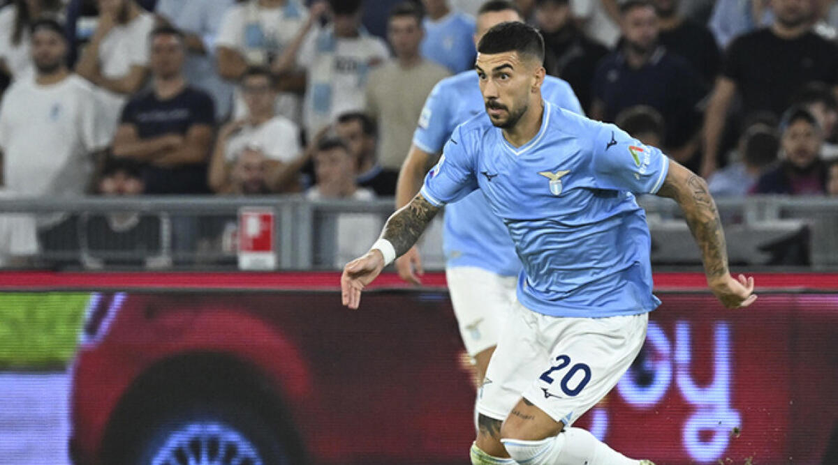 Furto nella casa del calciatore Mattia Zaccagni e della moglie Chiara Nasti - Foto Ansa