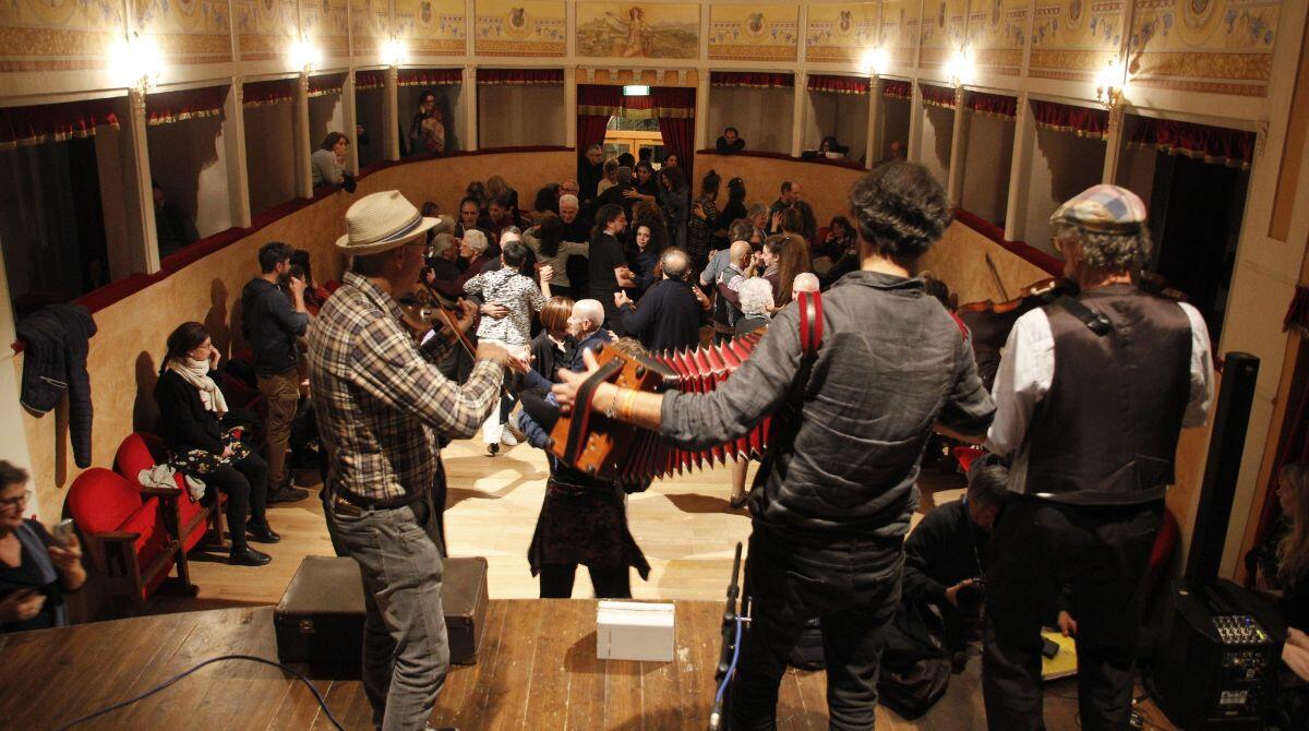 Con "Venolta" in Alta Valmarecchia arrivano i balli e delle musiche popolari di confine - Uno scatto dalla scorsa edizione