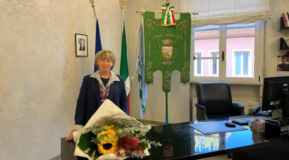 Riccione: nuovo primo giorno di Daniela Angelini da sindaco, priorità approvazione del bilancio - Daniela Angelini