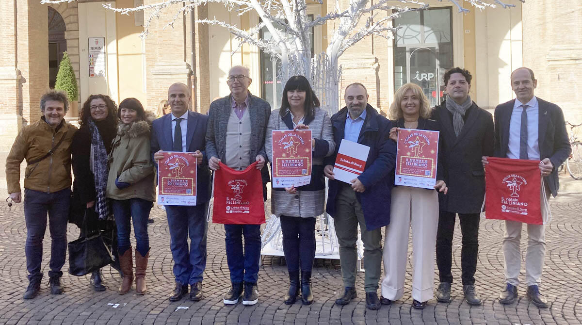 Le attività di Rimini celebrano il Natale con l'Oscar della vetrina, che quest'anno omaggia Fellini -