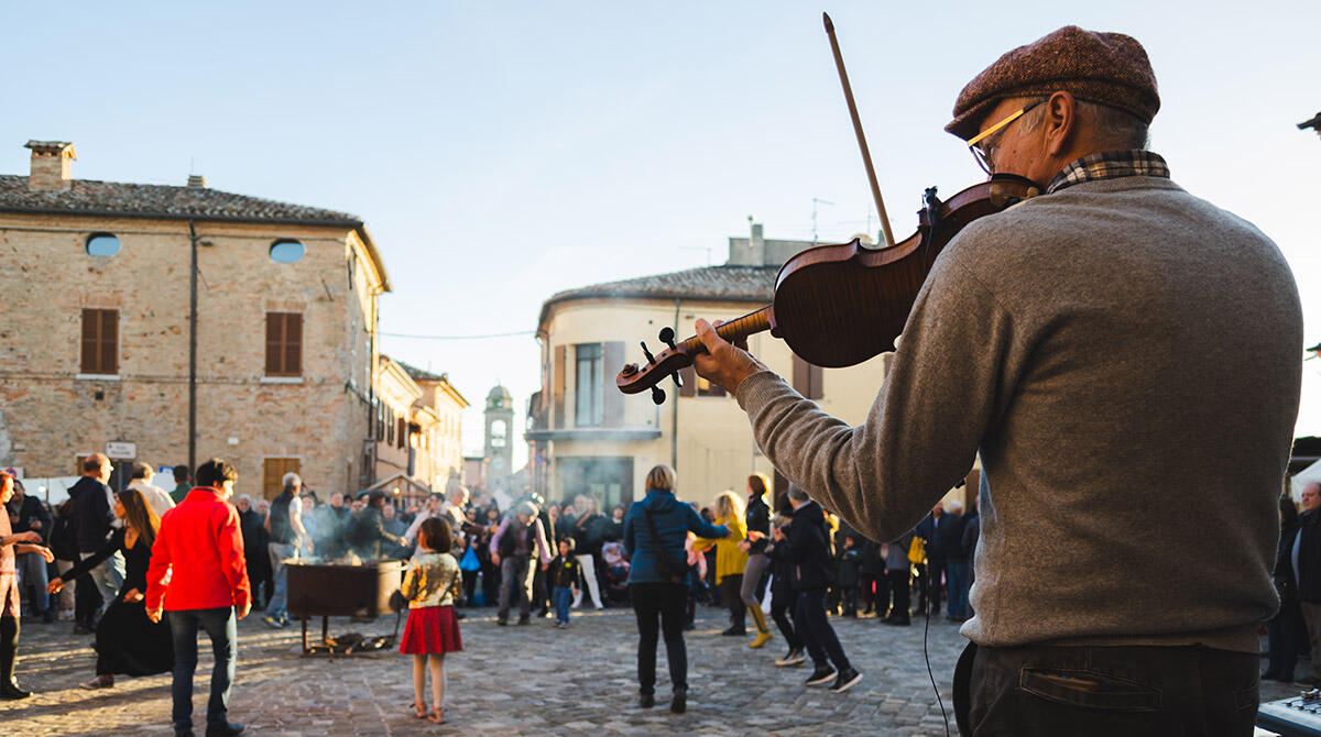 Fossa Tartufo e Venere: la festa continua a Mondaino. Il programma di domenica 26 novembre - Fossa Tartufo e Venere, domenica 19 novembre 2023 (Mondaino)
