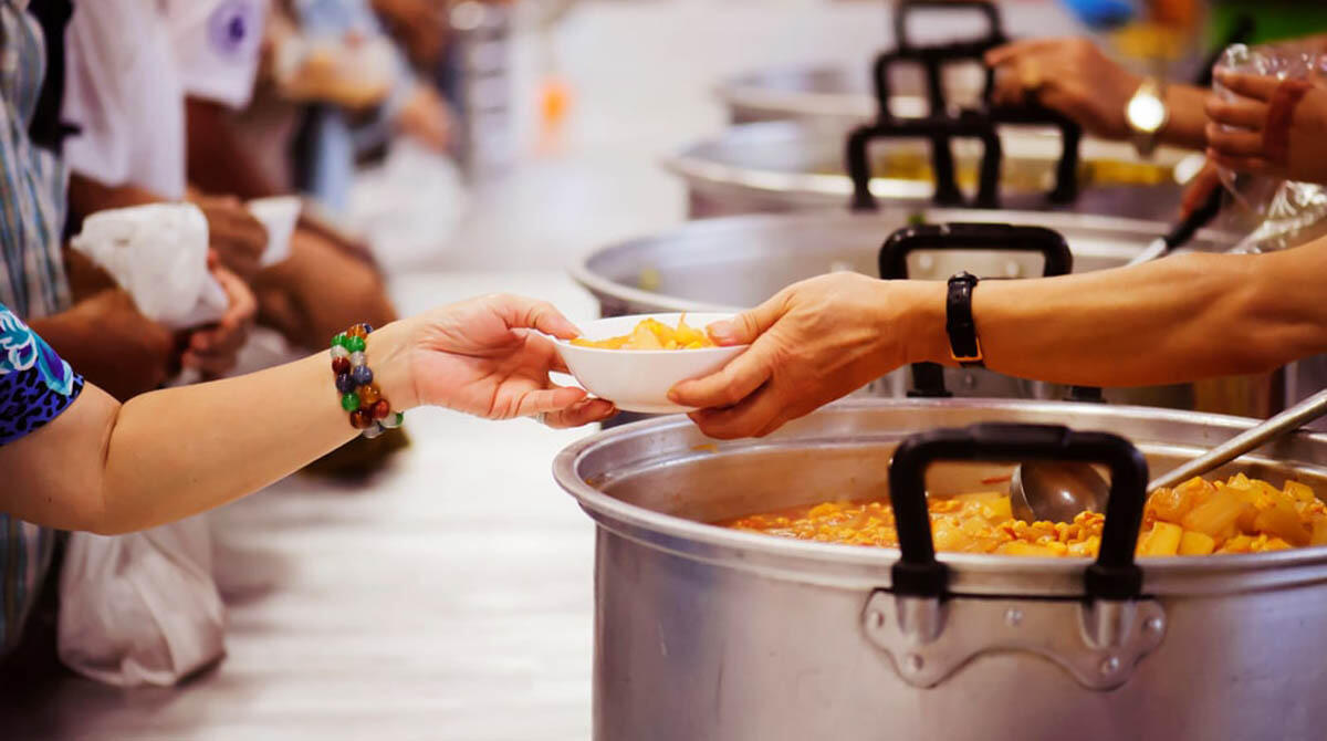 Povertà in aumento anche a Rimini: "Coniugi giovani in difficoltà, anche se lavorano entrambi" - 