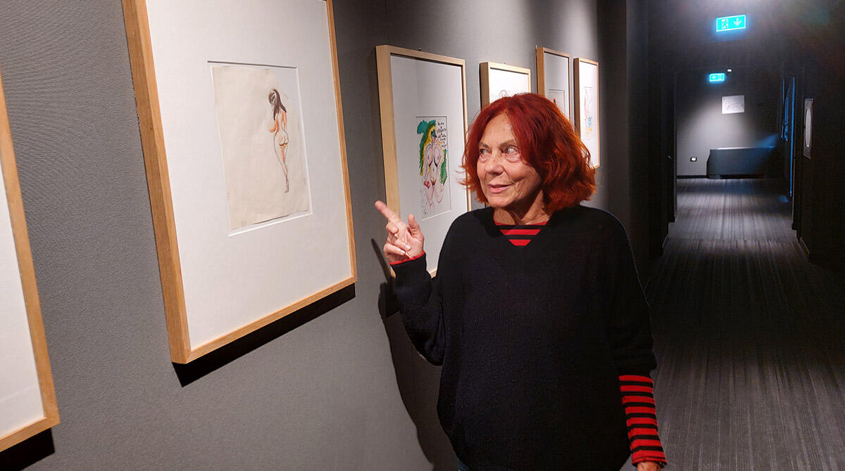 Fellini intimo: la creatività disegnata del Maestro al Palazzo del Fulgor - Daniela Barbiani all'inaugurazione di “Fellini intimo: disegni e parole” (Fellini Museum, Rimini)