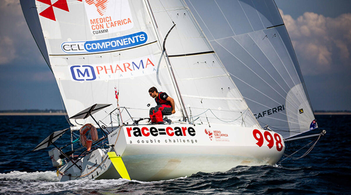 Luca Rosetti vince la seconda tappa della Minitransat 2023 - Rosetti in azione sulla sua barca