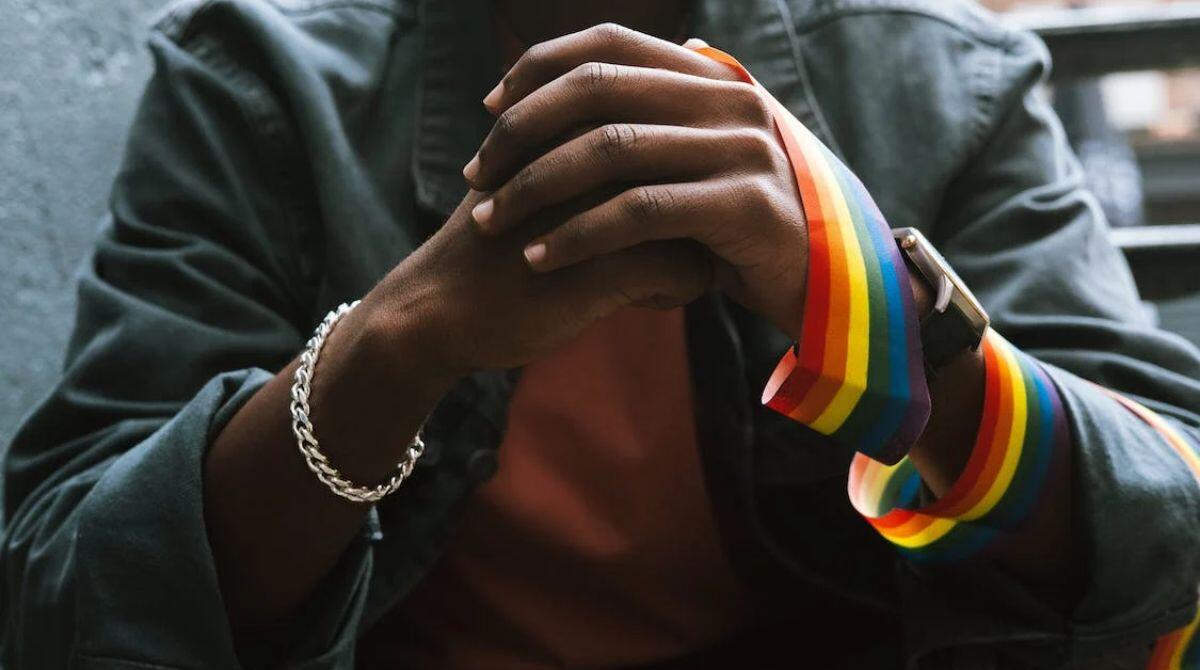 Castel Sismondo si colora di giallo per celebrare la "Dichiarazione universale dei diritti umani" - 