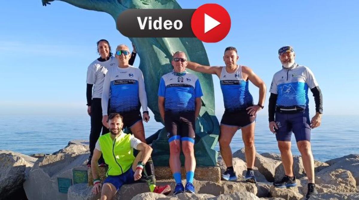 Amicizia, sport e spirito natalizio: il team Misano Podismo celebra con una corsetta e un tuffo gelido - 