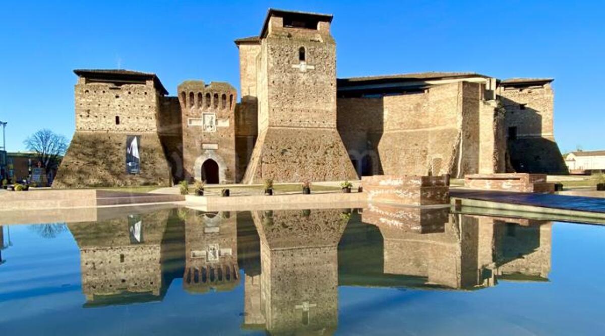"Vieni oltre" diventa "come beyond": Rimini presenta al mondo la candidatura 2026 - Castel Sismondo, Rimini
