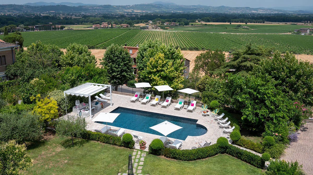 Un'oasi di storia nel cuore dell'Umbria: Boutique Hotel Al Grappolo D'Oro - Boutique Hotel "Al Grappolo d'Oro" Torgiano (Pg)
