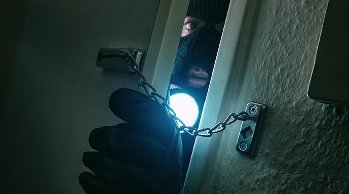 Coriano Futura solleva interrogativi sulla sicurezza: furti in aumento e richieste di azioni concrete al Sindaco - I ladri approfittano del sonno dei proprietari per compiere un ingente furto in una residenza locale