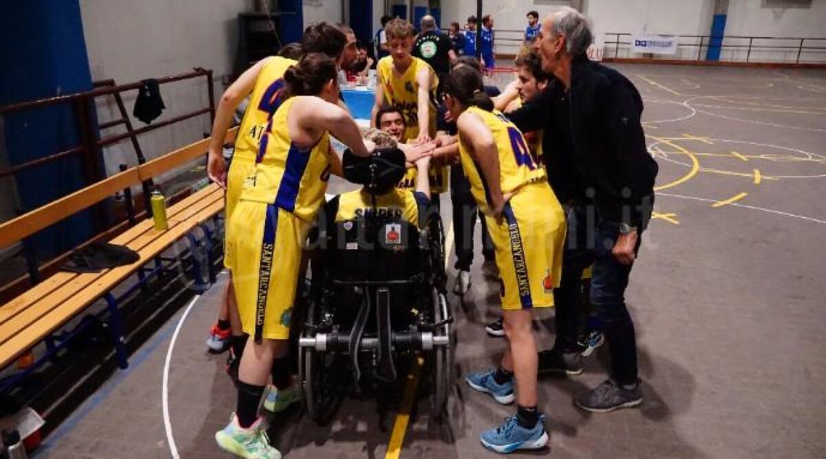 Baskin, Onions Santarcangelo passa sul parquet del Faenza Blu (71-96) a Calderara -