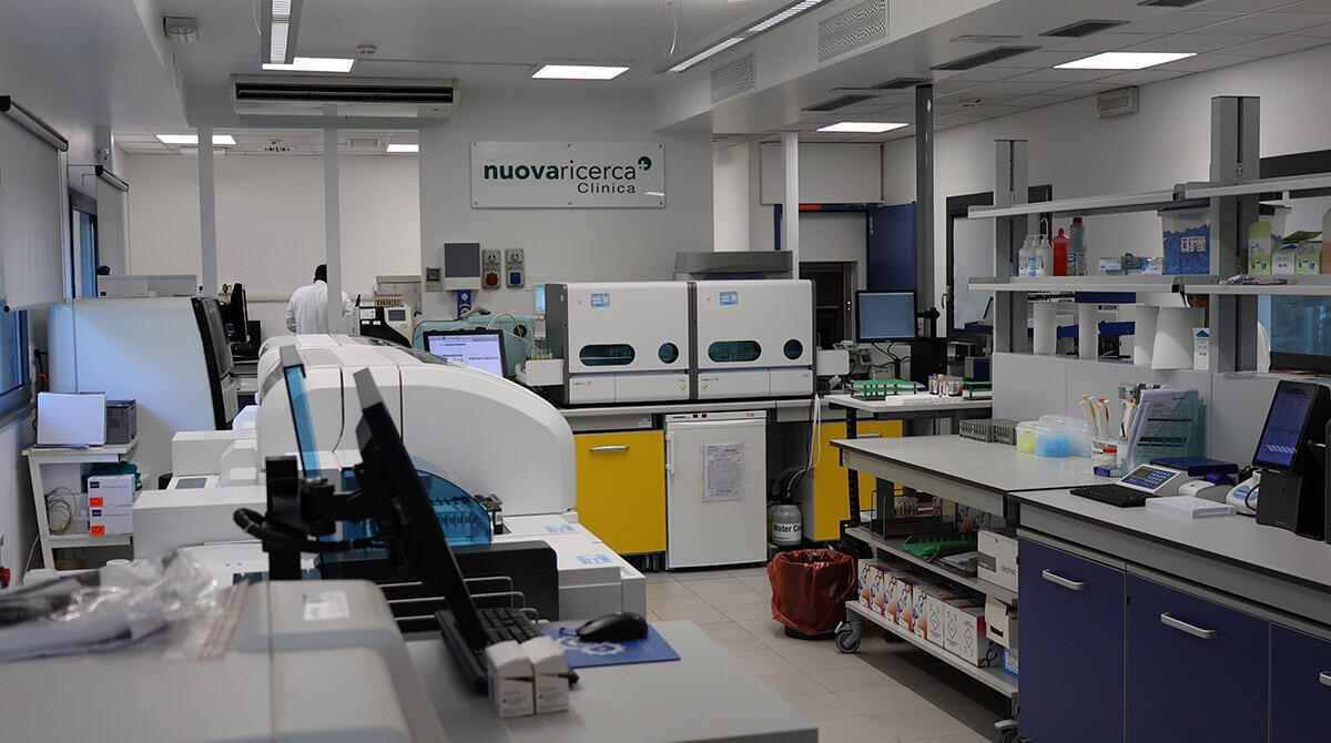 Da oltre 40 anni un'eccellenza riminese: Nuova Ricerca inaugura il nuovo laboratorio analisi - Clinica Nuova Ricerca, Rimini