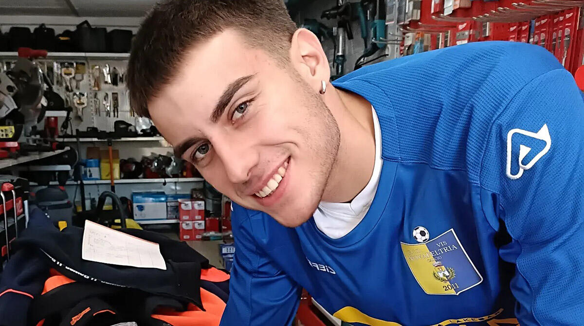Francesco Piva: la Vis Novafeltria riabbraccia il figliol prodigo - Il centrocampista Francesco Piva torna alla Vis Novafeltria