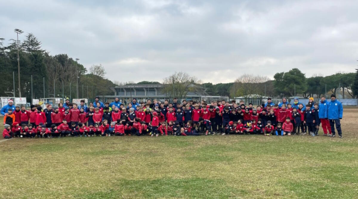 Riccione, a San Lorenzo i 200 ragazzi del settore giovanile in festa - Il gruppo giovanile San Lorenzo