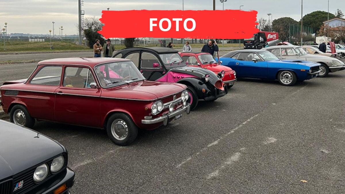 Eccellenza d'epoca: la Scuderia HF celebra il 2024 con il raduno 'Zir de prèm dl’àn' - Raduno auto storiche a Misano "Zir de prèm dl'àn"