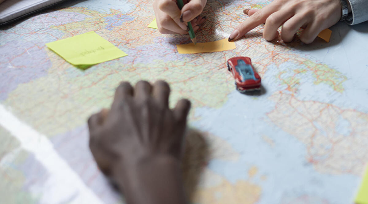 Cgil Rimini critica le politiche immigratorie: urgente riforma per ingresso lavorativo - Cgil sollecita riforme per il mercato del lavoro